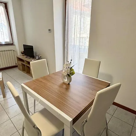 Apartment Sela House - Oasi Di Tranquillita Tra E Montagna A Lecco